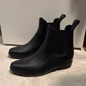 a new day Black Ankle Boots